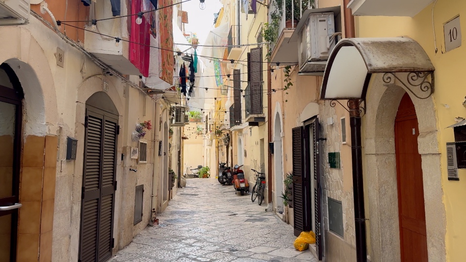 Streets of Bari Streets of Bari
